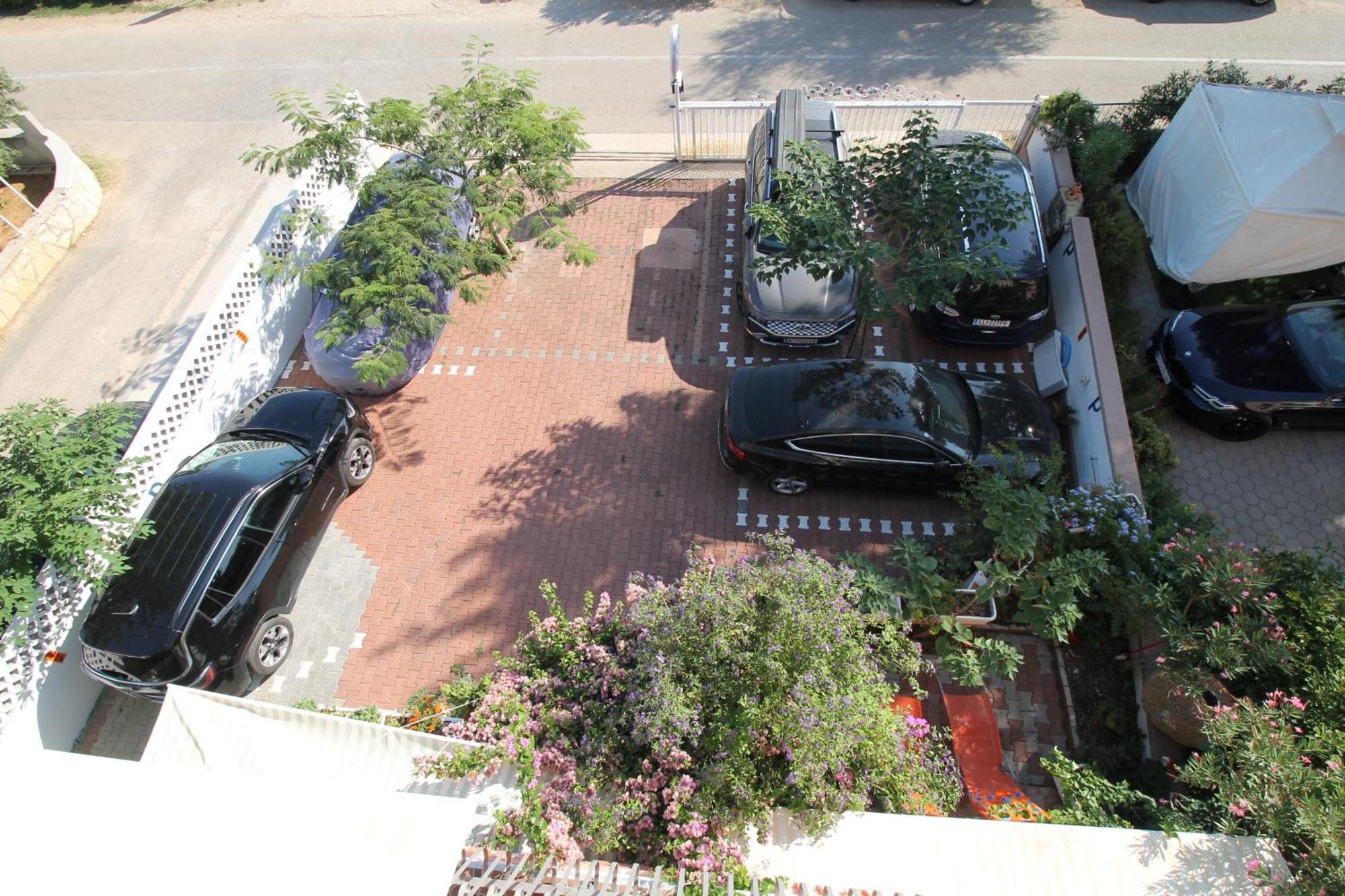 Aurelia Apartman *